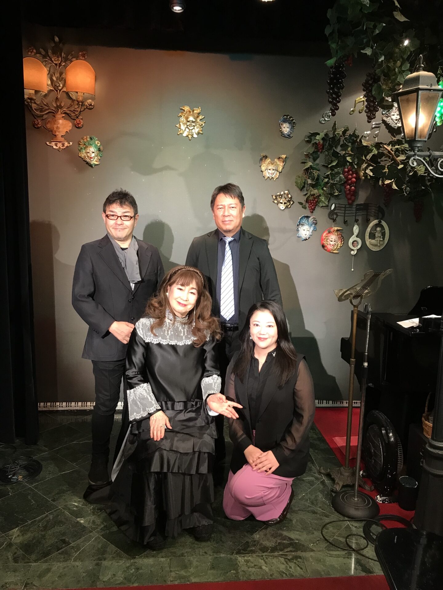 Featured image for “RoseDiaryGallery ソロライブ「旅愁の花束」”
