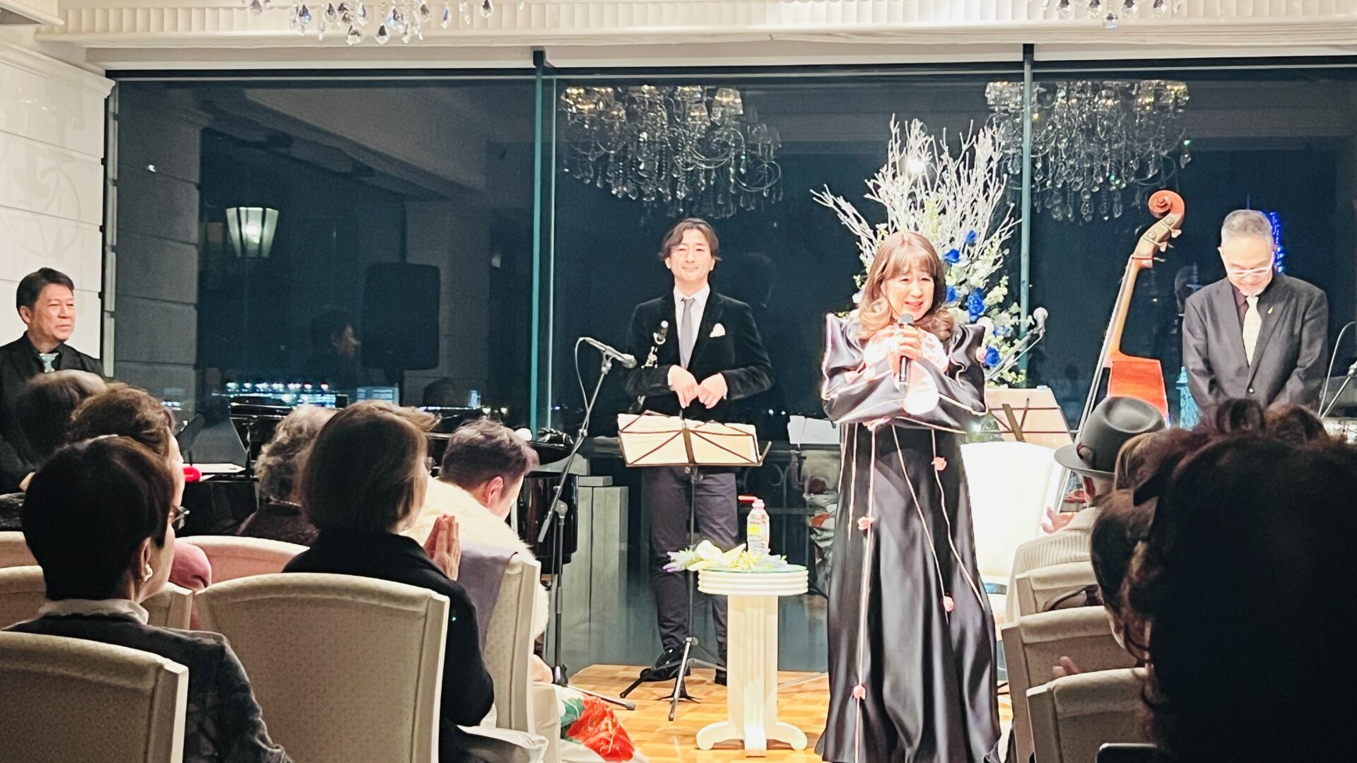 Featured image for “ホテル ラ・スイート神戸ハーバーランドでのクリスマスディナーコンサート”